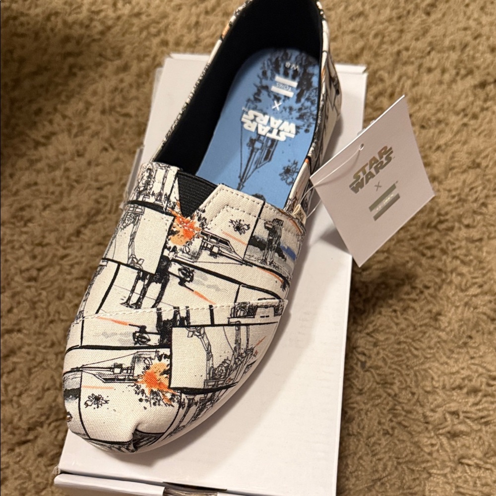 Toms Star Wars Graphic Mules - Cream and Black
